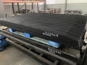 Makrum 40.17 szczęka ruchoma niedzielona 18%Mn